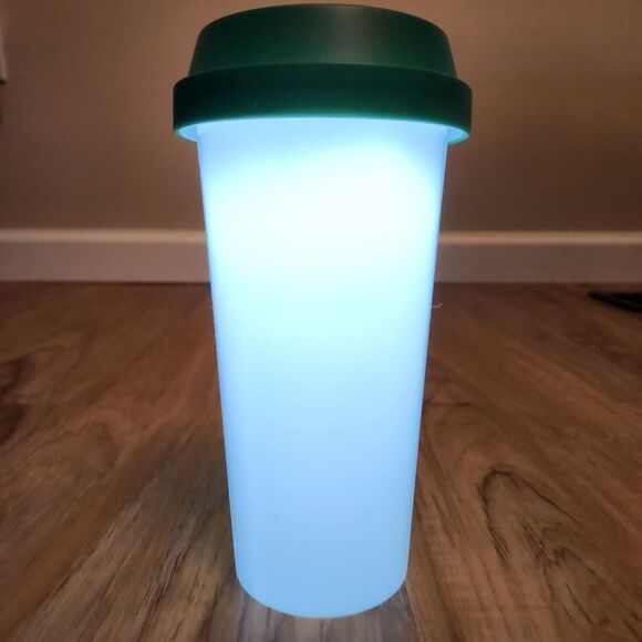 🔸️NIB Friends Central Perk Travel Coffee Mug Portable Light - Picture 5 of 13